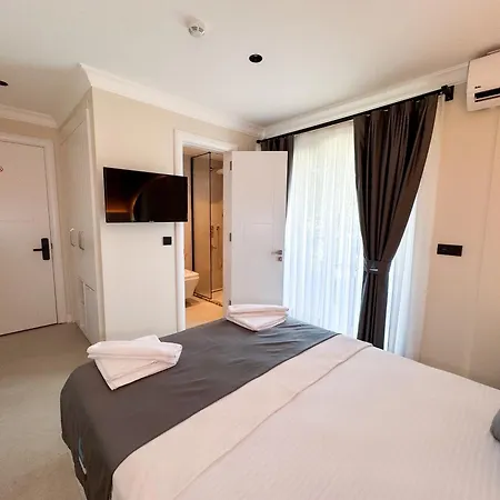 Akpinar Marin Çeşme