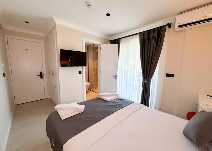 Akpinar Marin Çeşme