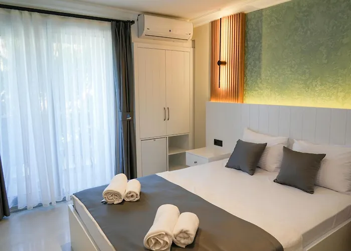 Akpinar Marin Hotel Cesme
